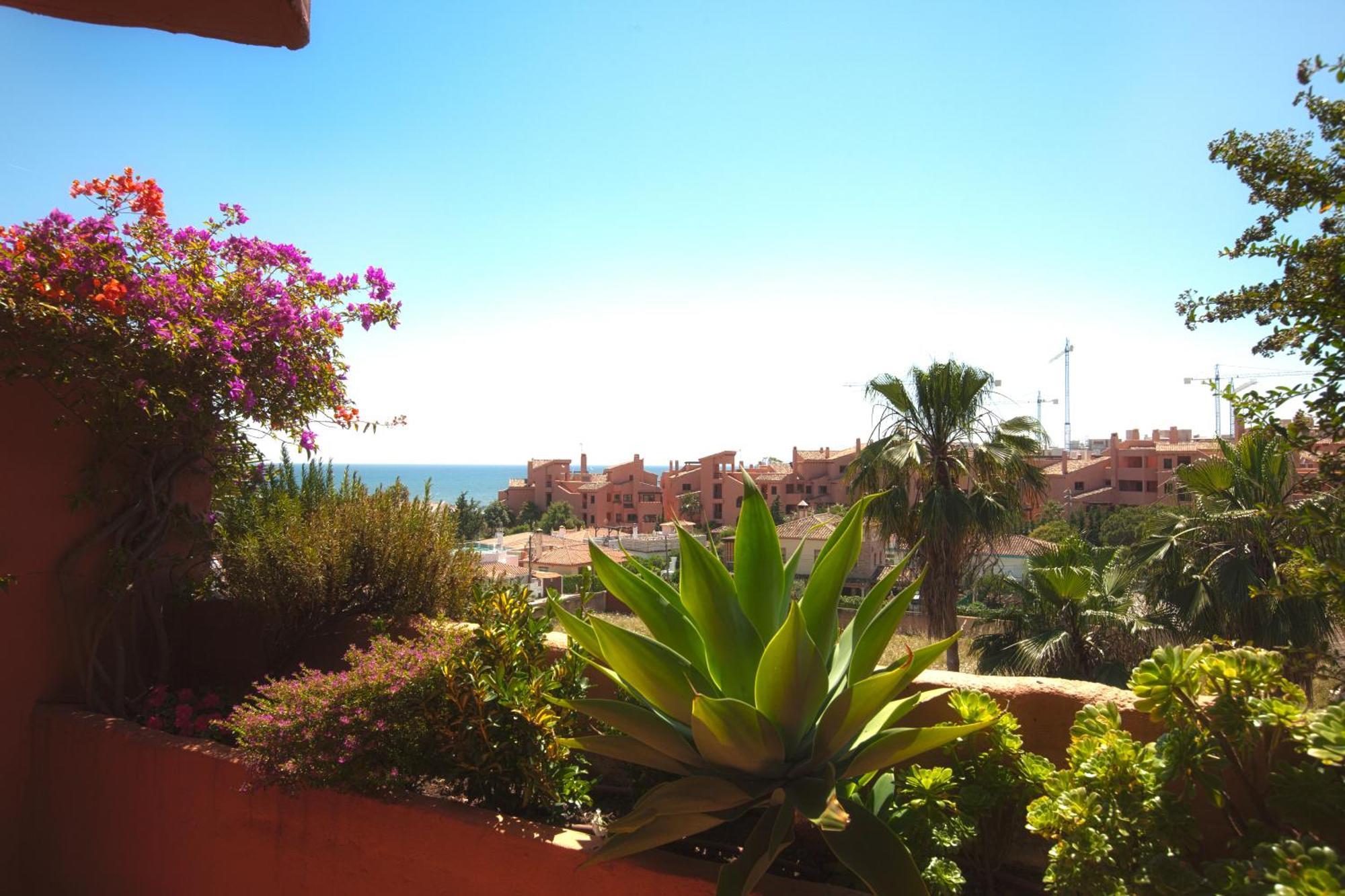 Bahía Beach Apartments Estepona Quarto foto