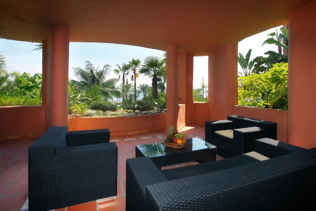 Bahía Beach Apartments Estepona Quarto foto