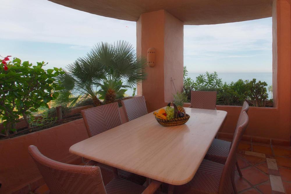 Bahía Beach Apartments Estepona Exterior foto